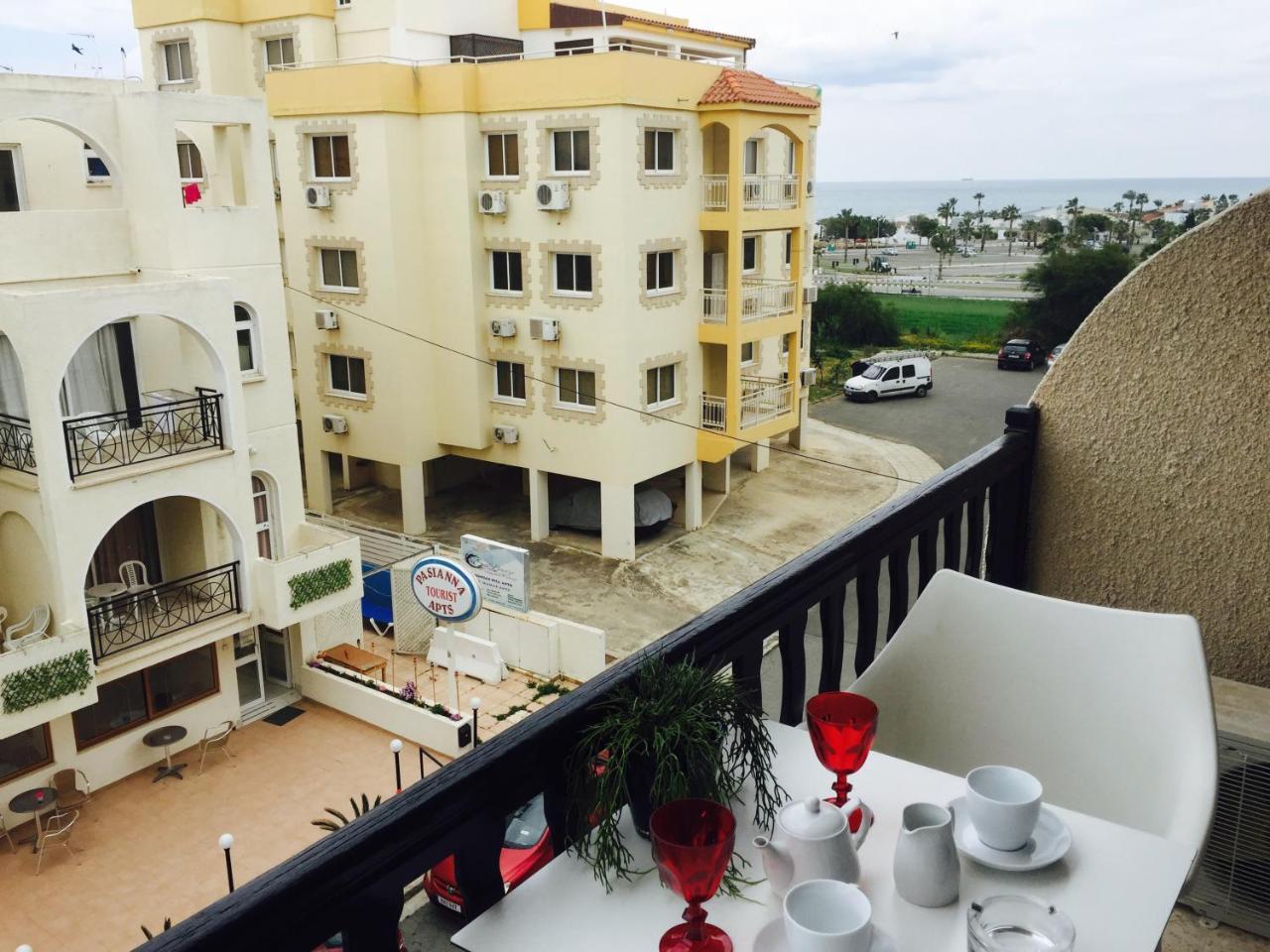 Pasithea Holiday Apartments Larnaca Exteriér fotografie